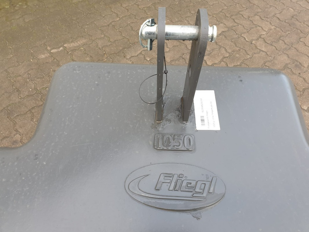 Fliegl GEWICHT 1.050KG - Vastapaino: kuva Fliegl GEWICHT 1.050KG - Vastapaino Fliegl GEWICHT 1.050KG - Vastapaino: kuva Fliegl GEWICHT 1.050KG - Vastapaino