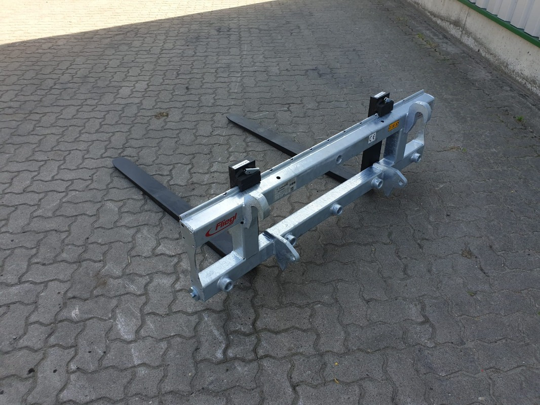 Fliegl Staplergabel Freisicht - Haarukka: kuva Fliegl Staplergabel Freisicht - Haarukka Fliegl Staplergabel Freisicht - Haarukka: kuva Fliegl Staplergabel Freisicht - Haarukka