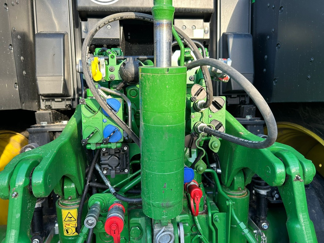 John Deere 6M 250 **MIETRÜCKLÄUFER** - Traktori: kuva John Deere 6M 250 **MIETRÜCKLÄUFER** - Traktori John Deere 6M 250 **MIETRÜCKLÄUFER** - Traktori: kuva John Deere 6M 250 **MIETRÜCKLÄUFER** - Traktori