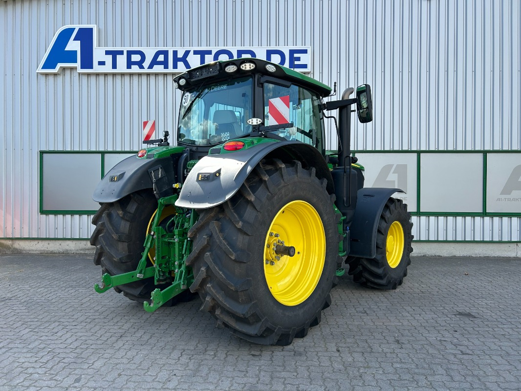 John Deere 6R 215 - Traktori: kuva John Deere 6R 215 - Traktori John Deere 6R 215 - Traktori: kuva John Deere 6R 215 - Traktori