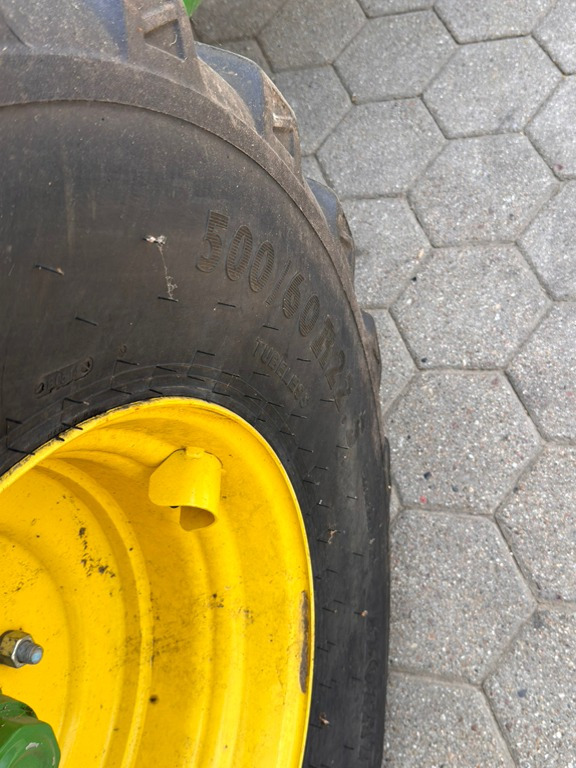 John Deere V461R - Käärijä: kuva John Deere V461R - Käärijä John Deere V461R - Käärijä: kuva John Deere V461R - Käärijä