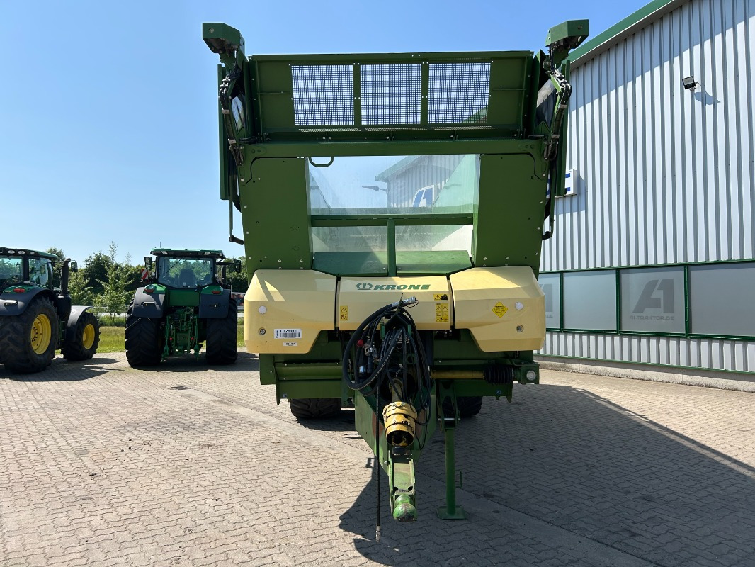 Krone GX 440 - Maatalous perävaunu: kuva Krone GX 440 - Maatalous perävaunu Krone GX 440 - Maatalous perävaunu: kuva Krone GX 440 - Maatalous perävaunu