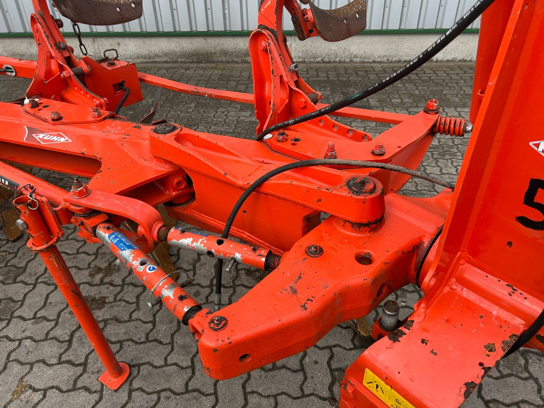 Kuhn Multi Master 113 4E - Aura: kuva Kuhn Multi Master 113 4E - Aura Kuhn Multi Master 113 4E - Aura: kuva Kuhn Multi Master 113 4E - Aura