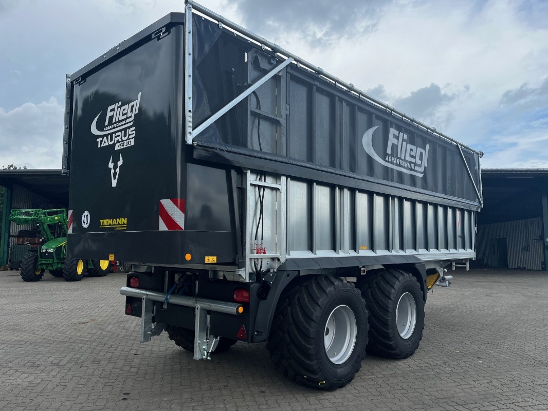 Fliegl ASW281 - Perävaunu: kuva Fliegl ASW281 - Perävaunu Fliegl ASW281 - Perävaunu: kuva Fliegl ASW281 - Perävaunu