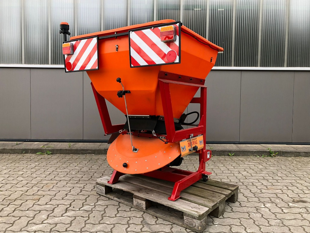STEKRO WIBRO 600 - Hiekoitin: kuva STEKRO WIBRO 600 - Hiekoitin STEKRO WIBRO 600 - Hiekoitin: kuva STEKRO WIBRO 600 - Hiekoitin