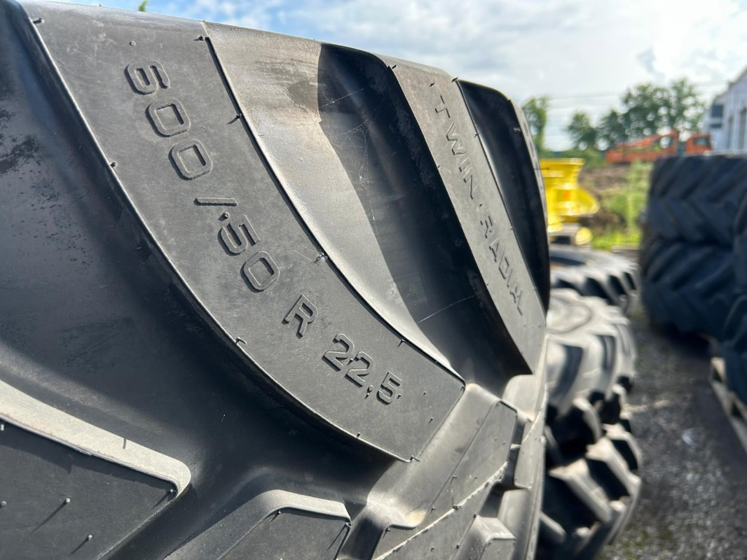 Trelleborg 600/50R22.5 - 2 Stück - Renkaat ja vanteet - Maatalouskoneet: kuva Trelleborg 600/50R22.5 - 2 Stück - Renkaat ja vanteet - Maatalouskoneet Trelleborg 600/50R22.5 - 2 Stück - Renkaat ja vanteet - Maatalouskoneet: kuva Trelleborg 600/50R22.5 - 2 Stück - Renkaat ja vanteet - Maatalouskoneet
