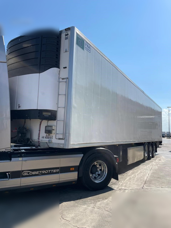 CARMOSINO - Refrigeraattori puoliperävaunu: kuva CARMOSINO - Refrigeraattori puoliperävaunu CARMOSINO - Refrigeraattori puoliperävaunu: kuva CARMOSINO - Refrigeraattori puoliperävaunu