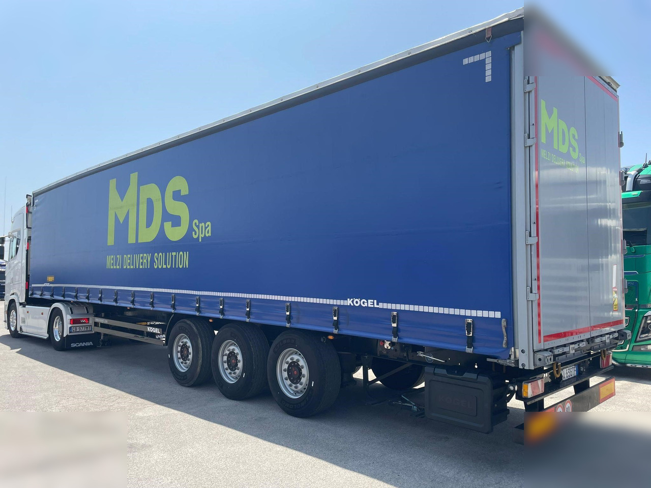 KÖGEL - Pressukapellipuoliperävaunu: kuva KÖGEL - Pressukapellipuoliperävaunu KÖGEL - Pressukapellipuoliperävaunu: kuva KÖGEL - Pressukapellipuoliperävaunu