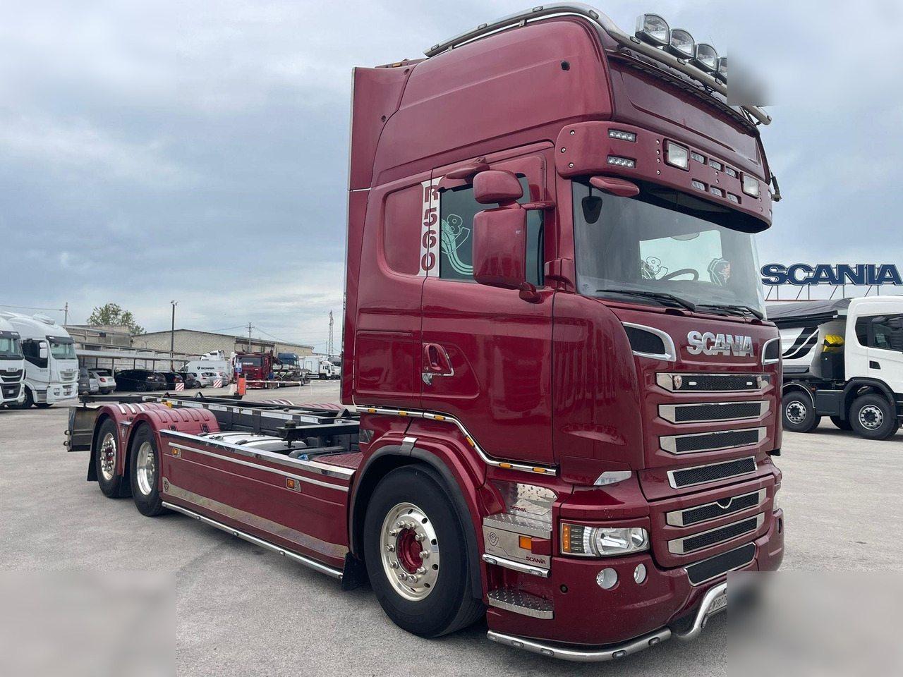 SCANIA R560 - Konttialus/ Vaihtokuormatilat kuorma-auto: kuva SCANIA R560 - Konttialus/ Vaihtokuormatilat kuorma-auto SCANIA R560 - Konttialus/ Vaihtokuormatilat kuorma-auto: kuva SCANIA R560 - Konttialus/ Vaihtokuormatilat kuorma-auto