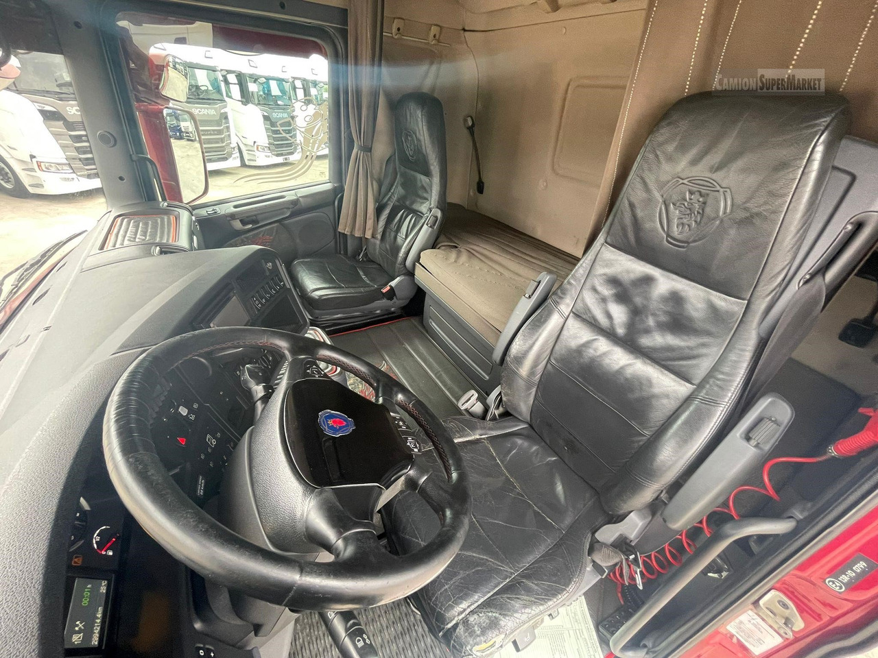 SCANIA R560 - Konttialus/ Vaihtokuormatilat kuorma-auto: kuva SCANIA R560 - Konttialus/ Vaihtokuormatilat kuorma-auto SCANIA R560 - Konttialus/ Vaihtokuormatilat kuorma-auto: kuva SCANIA R560 - Konttialus/ Vaihtokuormatilat kuorma-auto