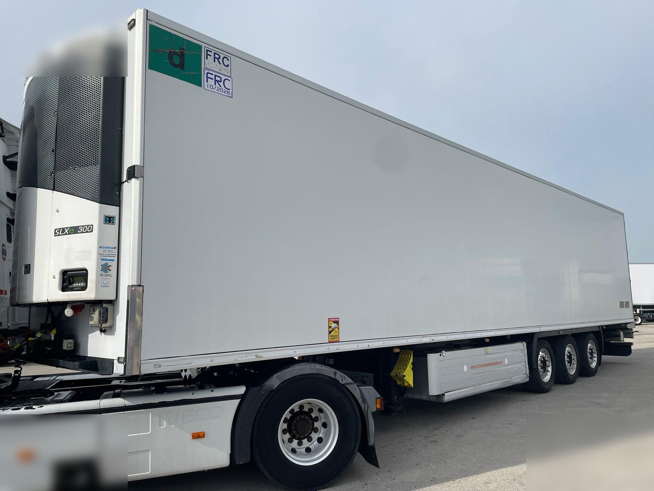 SCHMITZ - Refrigeraattori puoliperävaunu: kuva SCHMITZ - Refrigeraattori puoliperävaunu SCHMITZ - Refrigeraattori puoliperävaunu: kuva SCHMITZ - Refrigeraattori puoliperävaunu