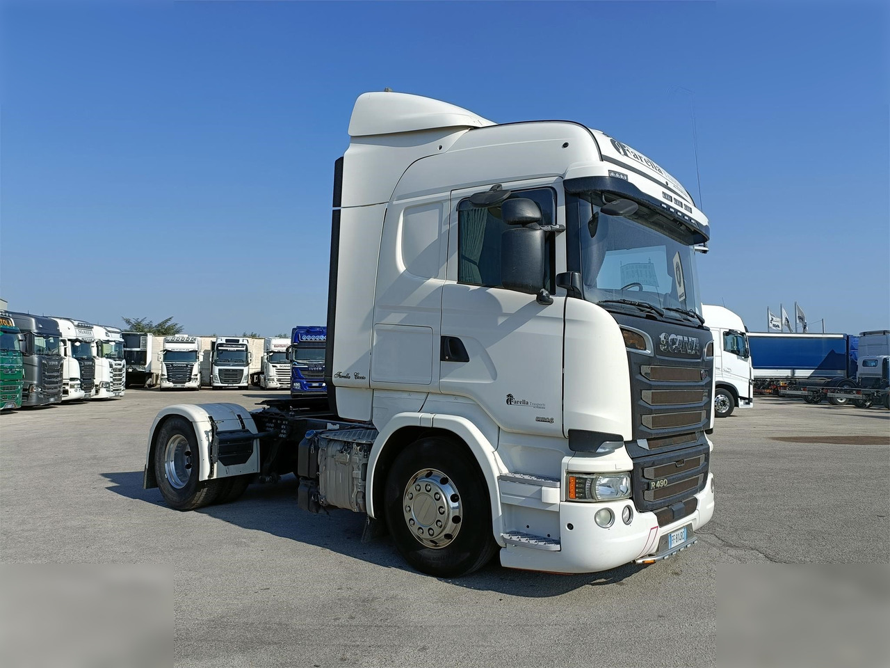 SCANIA R490 - Vetopöytäauto: kuva SCANIA R490 - Vetopöytäauto SCANIA R490 - Vetopöytäauto: kuva SCANIA R490 - Vetopöytäauto
