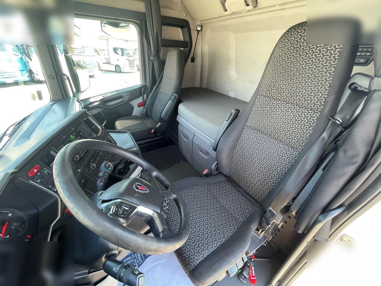 SCANIA S500 - Vetopöytäauto: kuva SCANIA S500 - Vetopöytäauto SCANIA S500 - Vetopöytäauto: kuva SCANIA S500 - Vetopöytäauto