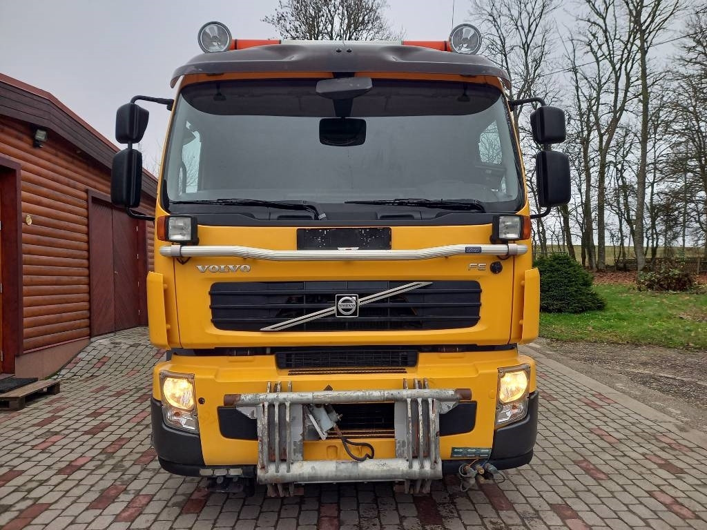 Volvo FE 240, 4x2, TIPPER, EURO 5 - Kippiauto kuorma-auto: kuva Volvo FE 240, 4x2, TIPPER, EURO 5 - Kippiauto kuorma-auto Volvo FE 240, 4x2, TIPPER, EURO 5 - Kippiauto kuorma-auto: kuva Volvo FE 240, 4x2, TIPPER, EURO 5 - Kippiauto kuorma-auto