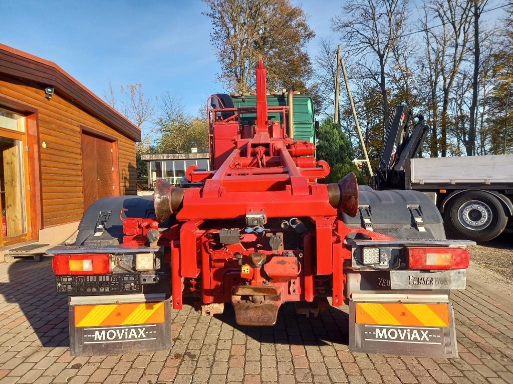 Koukkulava kuorma-auto Volvo FH 520, 8x4, MULTILIFT: kuva Koukkulava kuorma-auto Volvo FH 520, 8x4, MULTILIFT