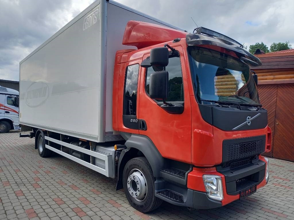Volvo FL 280, 4x2, EURO 6 - Umpikori kuorma-auto: kuva Volvo FL 280, 4x2, EURO 6 - Umpikori kuorma-auto Volvo FL 280, 4x2, EURO 6 - Umpikori kuorma-auto: kuva Volvo FL 280, 4x2, EURO 6 - Umpikori kuorma-auto