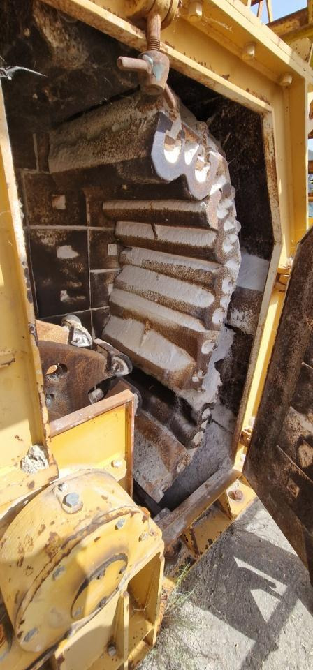 200 t 4 Decksiebmaschine mit prallbrecher - Seula: kuva 200 t 4 Decksiebmaschine mit prallbrecher - Seula 200 t 4 Decksiebmaschine mit prallbrecher - Seula: kuva 200 t 4 Decksiebmaschine mit prallbrecher - Seula