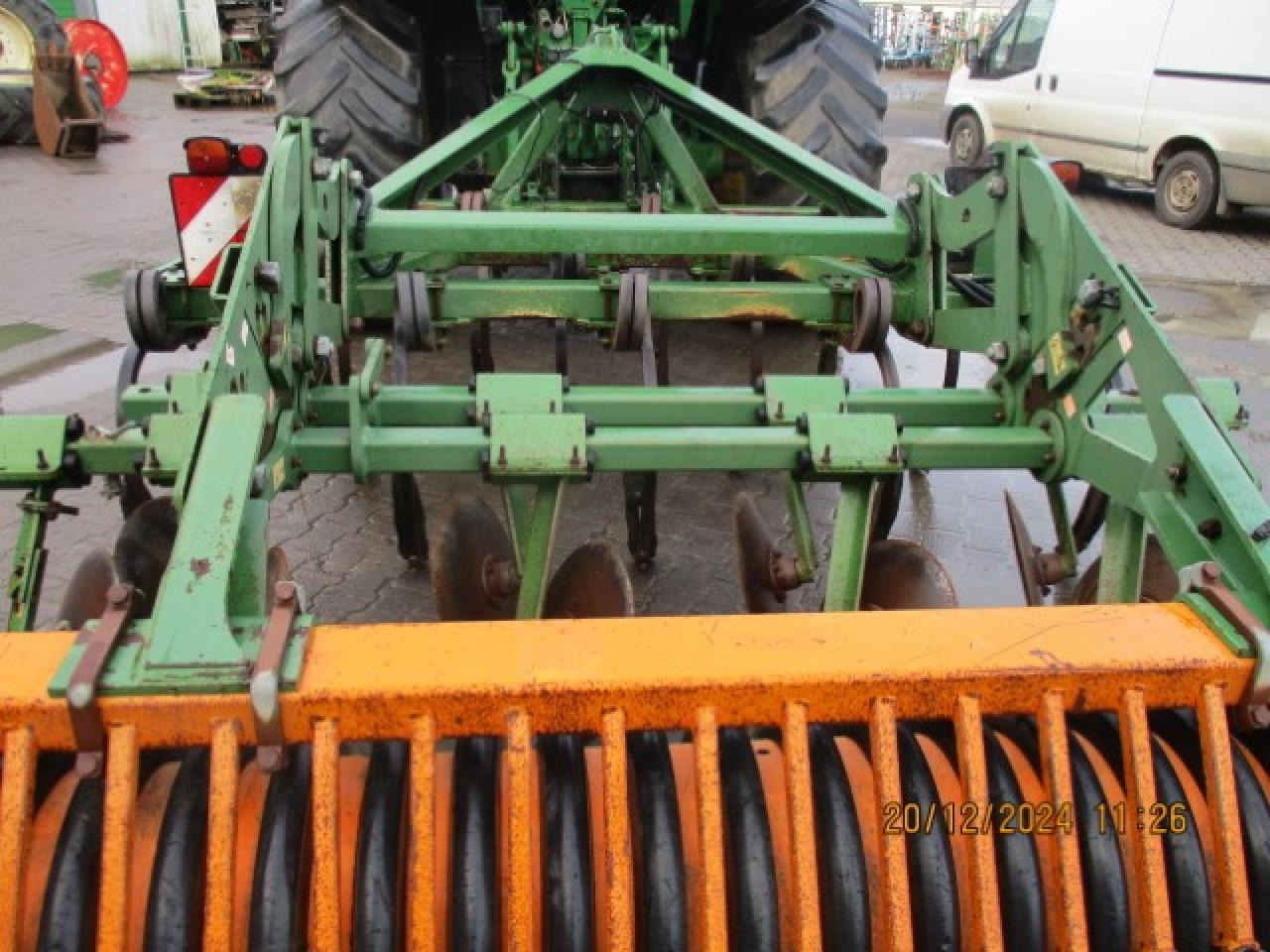 Amazone Cenius 3001 - Kultivaattori: kuva Amazone Cenius 3001 - Kultivaattori Amazone Cenius 3001 - Kultivaattori: kuva Amazone Cenius 3001 - Kultivaattori