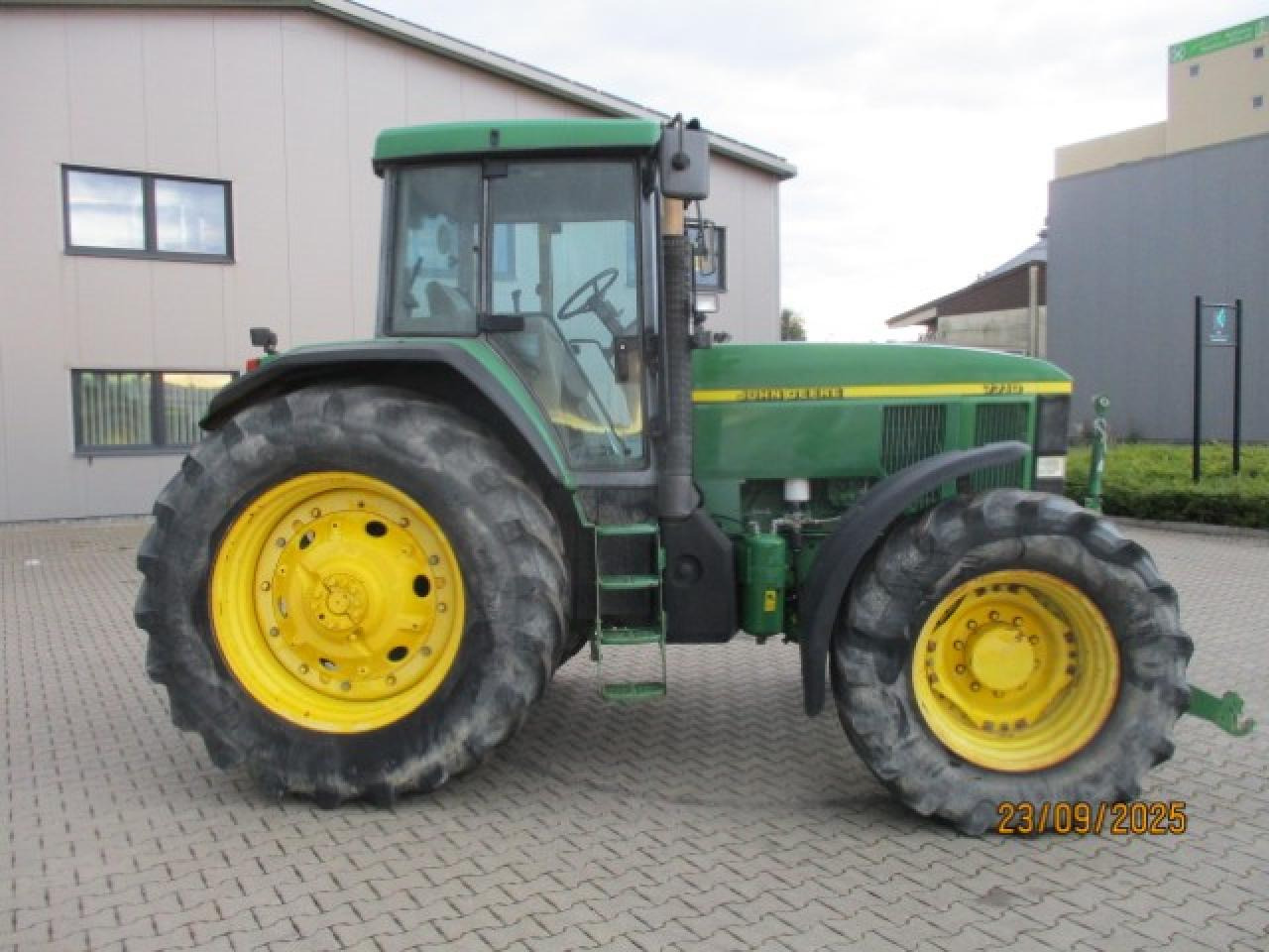 John Deere 7710 TLS Krichgang - Traktori: kuva John Deere 7710 TLS Krichgang - Traktori John Deere 7710 TLS Krichgang - Traktori: kuva John Deere 7710 TLS Krichgang - Traktori