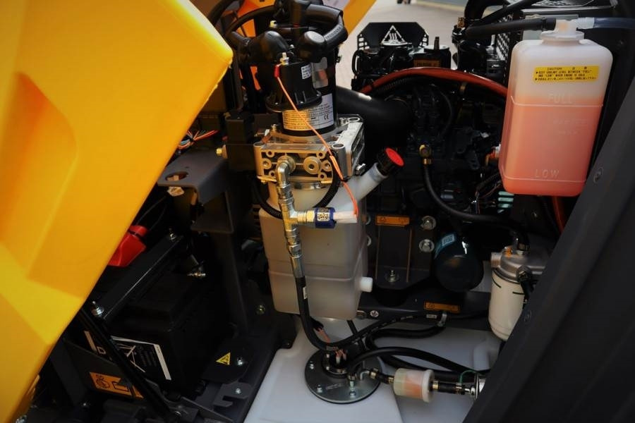 Atlas Copco Hilight H6+ Valid inspection, *Guarantee! Max Boom - Valopylväs: kuva Atlas Copco Hilight H6+ Valid inspection, *Guarantee! Max Boom - Valopylväs Atlas Copco Hilight H6+ Valid inspection, *Guarantee! Max Boom - Valopylväs: kuva Atlas Copco Hilight H6+ Valid inspection, *Guarantee! Max Boom - Valopylväs