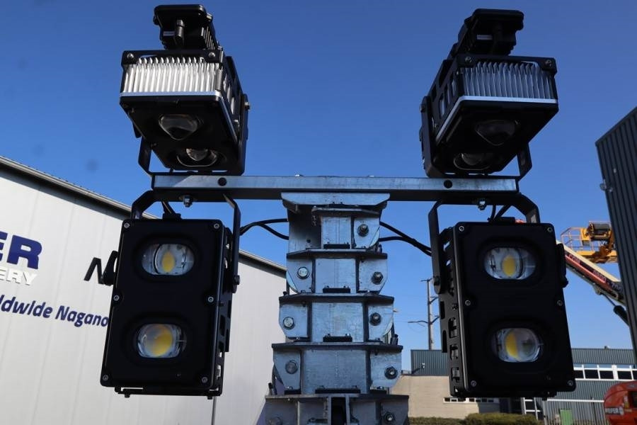 Atlas Copco Hilight H6+ Valid inspection, *Guarantee! Max Boom - Valopylväs: kuva Atlas Copco Hilight H6+ Valid inspection, *Guarantee! Max Boom - Valopylväs Atlas Copco Hilight H6+ Valid inspection, *Guarantee! Max Boom - Valopylväs: kuva Atlas Copco Hilight H6+ Valid inspection, *Guarantee! Max Boom - Valopylväs