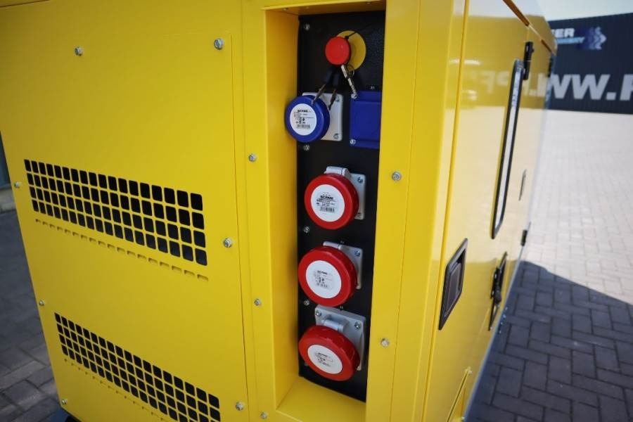 Atlas Copco QES 105 JD ST3 Valid inspection, *Guarantee! Diese - Sähkögeneraattori: kuva Atlas Copco QES 105 JD ST3 Valid inspection, *Guarantee! Diese - Sähkögeneraattori Atlas Copco QES 105 JD ST3 Valid inspection, *Guarantee! Diese - Sähkögeneraattori: kuva Atlas Copco QES 105 JD ST3 Valid inspection, *Guarantee! Diese - Sähkögeneraattori