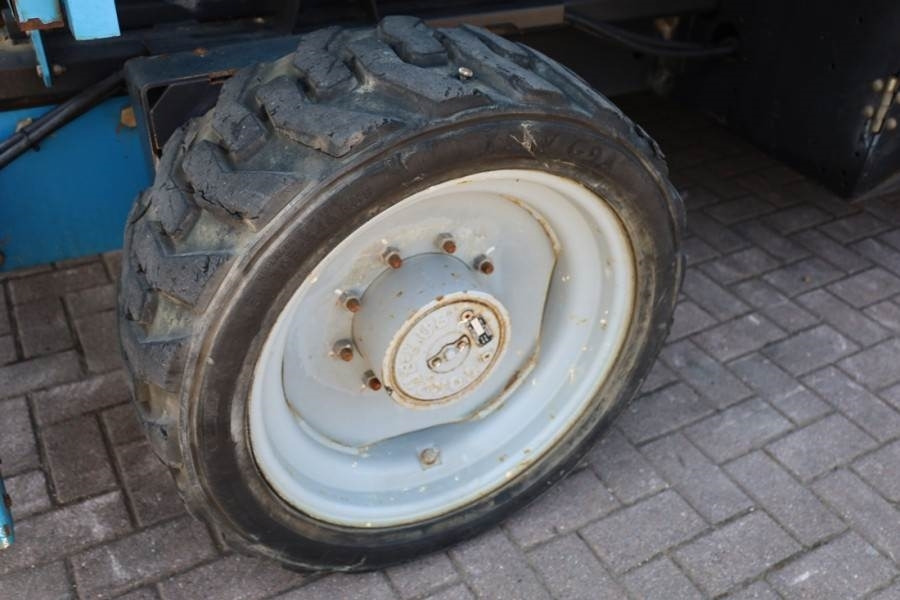 Saksilava Genie GS5390 Diesel, 4x4 Drive, 18.15m Working Height, 6: kuva Saksilava Genie GS5390 Diesel, 4x4 Drive, 18.15m Working Height, 6 Saksilava Genie GS5390 Diesel, 4x4 Drive, 18.15m Working Height, 6: kuva Saksilava Genie GS5390 Diesel, 4x4 Drive, 18.15m Working Height, 6