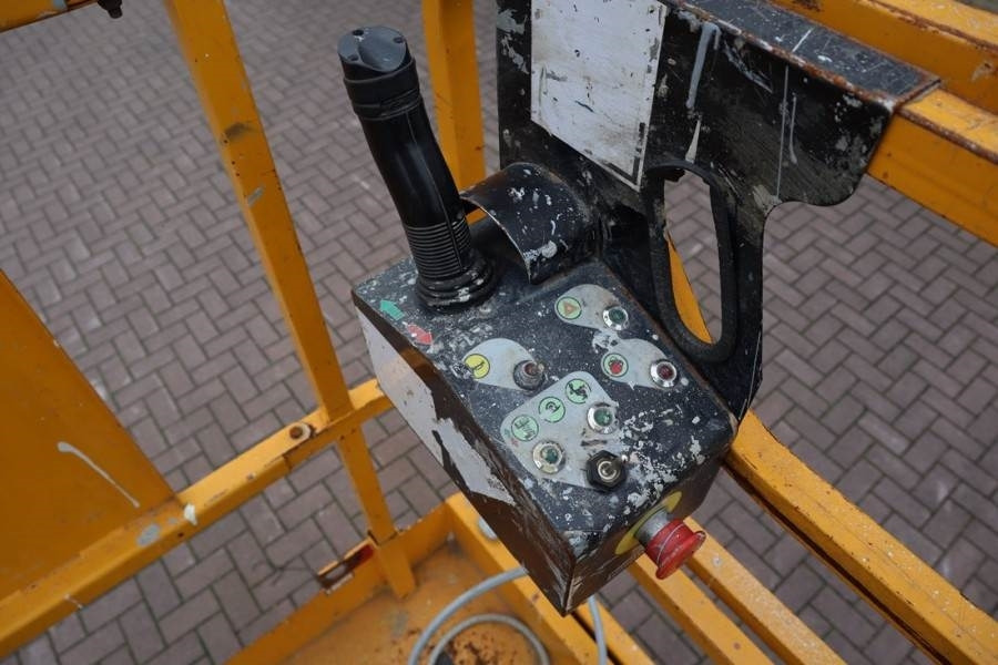 Haulotte Compact 10 Electric, 10m Working Height, 450kg Cap - Saksilava: kuva Haulotte Compact 10 Electric, 10m Working Height, 450kg Cap - Saksilava Haulotte Compact 10 Electric, 10m Working Height, 450kg Cap - Saksilava: kuva Haulotte Compact 10 Electric, 10m Working Height, 450kg Cap - Saksilava