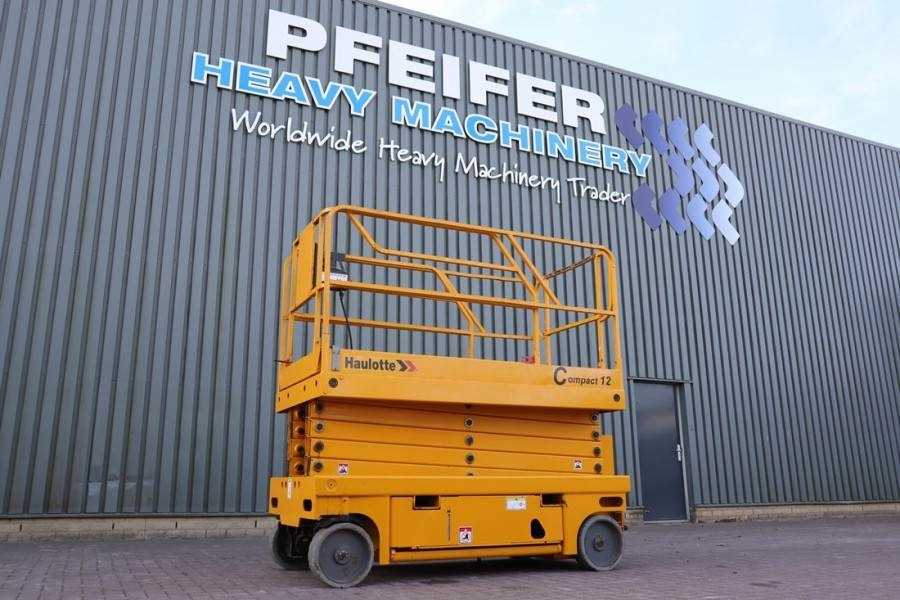 Haulotte Compact 12 Electric, 12m Working Height, 300kg Cap - Saksilava: kuva Haulotte Compact 12 Electric, 12m Working Height, 300kg Cap - Saksilava Haulotte Compact 12 Electric, 12m Working Height, 300kg Cap - Saksilava: kuva Haulotte Compact 12 Electric, 12m Working Height, 300kg Cap - Saksilava