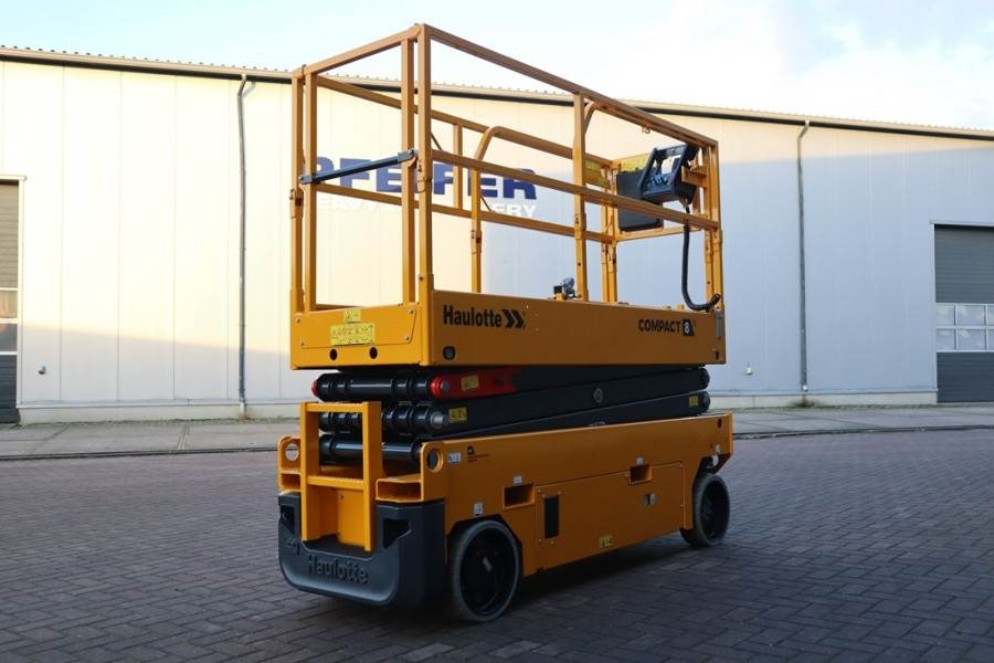 Haulotte Compact 8N Valid inspection, *Guarantee! 8m Workin - Saksilava: kuva Haulotte Compact 8N Valid inspection, *Guarantee! 8m Workin - Saksilava Haulotte Compact 8N Valid inspection, *Guarantee! 8m Workin - Saksilava: kuva Haulotte Compact 8N Valid inspection, *Guarantee! 8m Workin - Saksilava