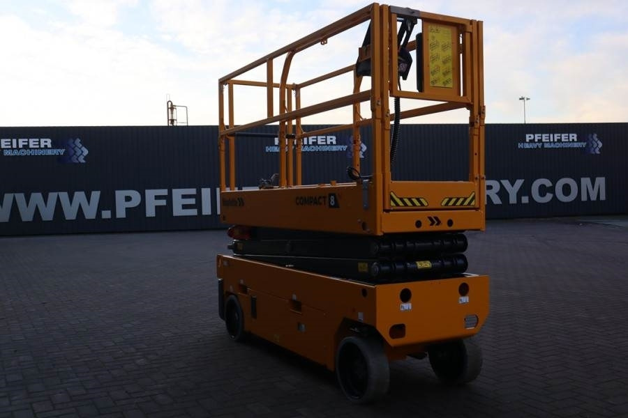 Haulotte Compact 8N Valid inspection, *Guarantee! 8m Workin - Saksilava: kuva Haulotte Compact 8N Valid inspection, *Guarantee! 8m Workin - Saksilava Haulotte Compact 8N Valid inspection, *Guarantee! 8m Workin - Saksilava: kuva Haulotte Compact 8N Valid inspection, *Guarantee! 8m Workin - Saksilava