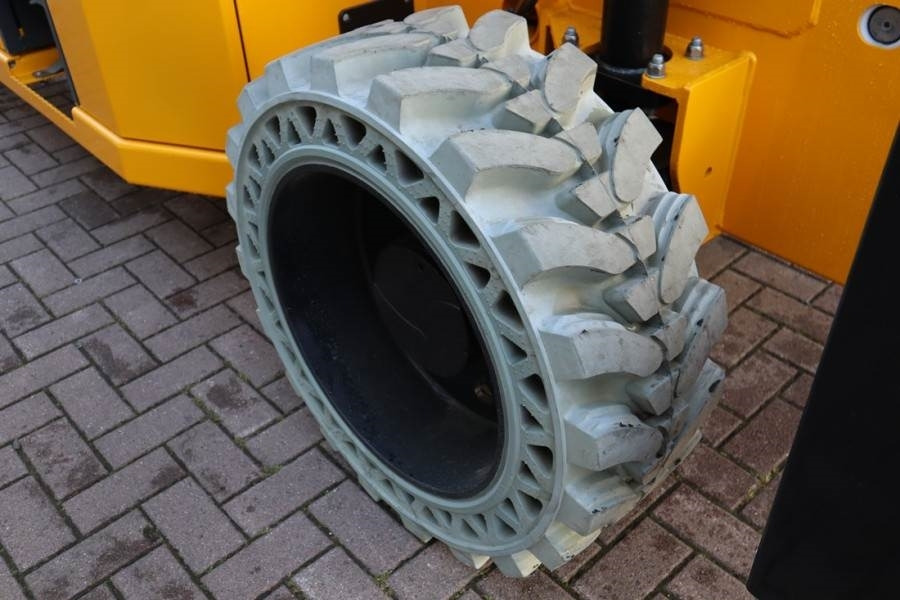 Haulotte HS18EPRO Unused, Valid Inspection, Full Electric 4 - Saksilava: kuva Haulotte HS18EPRO Unused, Valid Inspection, Full Electric 4 - Saksilava Haulotte HS18EPRO Unused, Valid Inspection, Full Electric 4 - Saksilava: kuva Haulotte HS18EPRO Unused, Valid Inspection, Full Electric 4 - Saksilava