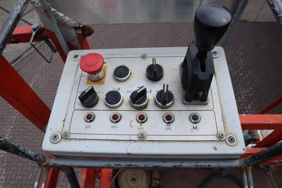 Liftlux SL320-30DS Diesel, 4x4 Drive, 34m Working Height, - Saksilava: kuva Liftlux SL320-30DS Diesel, 4x4 Drive, 34m Working Height, - Saksilava Liftlux SL320-30DS Diesel, 4x4 Drive, 34m Working Height, - Saksilava: kuva Liftlux SL320-30DS Diesel, 4x4 Drive, 34m Working Height, - Saksilava