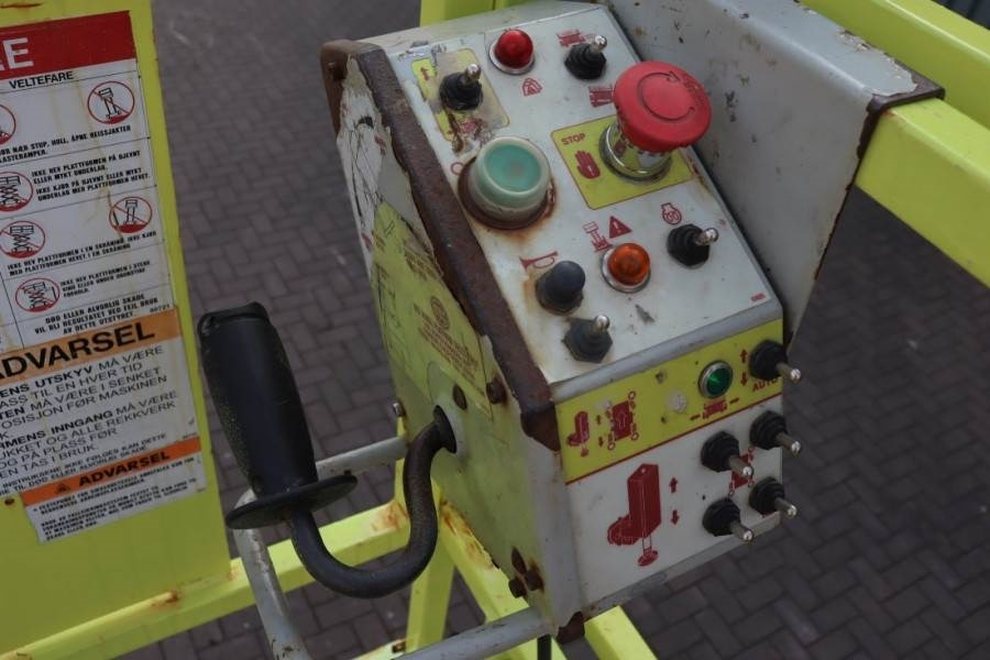 MEC 3392RT-T Diesel, 4x4 Drive, 12m Working Height, 12 - Saksilava: kuva MEC 3392RT-T Diesel, 4x4 Drive, 12m Working Height, 12 - Saksilava MEC 3392RT-T Diesel, 4x4 Drive, 12m Working Height, 12 - Saksilava: kuva MEC 3392RT-T Diesel, 4x4 Drive, 12m Working Height, 12 - Saksilava