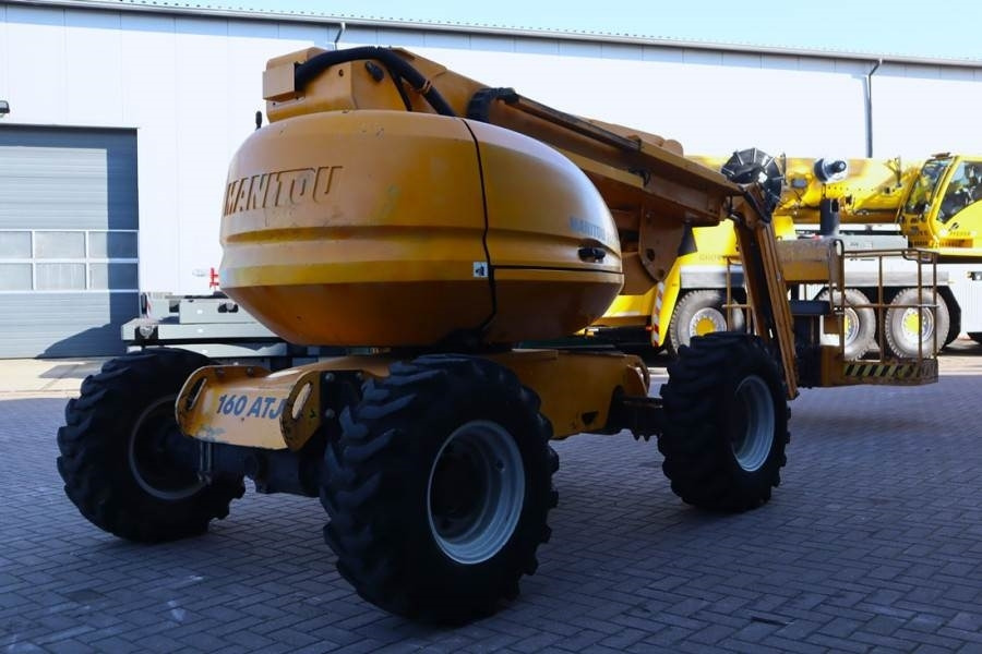 Manitou 160ATJ Diesel, 4x4x4 Drive, 16m Working Height, 8. - Puomilava: kuva Manitou 160ATJ Diesel, 4x4x4 Drive, 16m Working Height, 8. - Puomilava Manitou 160ATJ Diesel, 4x4x4 Drive, 16m Working Height, 8. - Puomilava: kuva Manitou 160ATJ Diesel, 4x4x4 Drive, 16m Working Height, 8. - Puomilava
