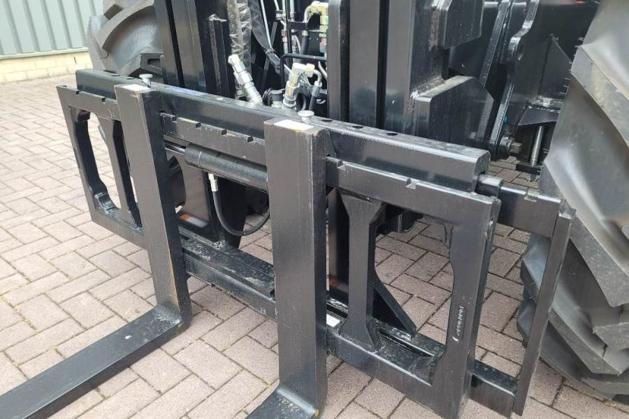 Manitou M30-4 Valid inspection, *Guarantee, Diesel, 4x4 Dr - Maastotrukki: kuva Manitou M30-4 Valid inspection, *Guarantee, Diesel, 4x4 Dr - Maastotrukki Manitou M30-4 Valid inspection, *Guarantee, Diesel, 4x4 Dr - Maastotrukki: kuva Manitou M30-4 Valid inspection, *Guarantee, Diesel, 4x4 Dr - Maastotrukki