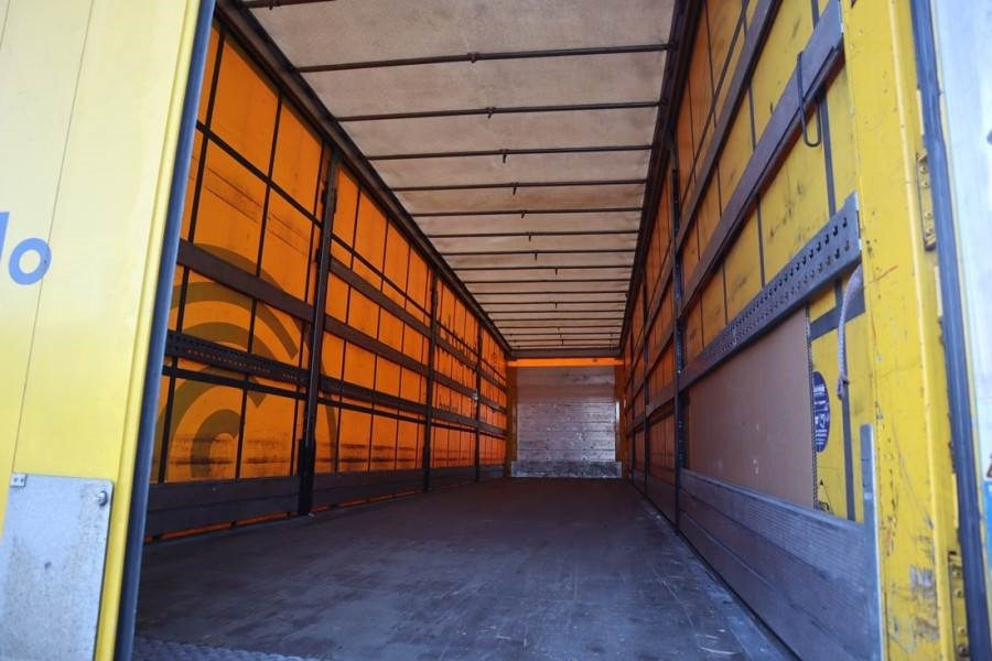 Schmitz CARG SCB3ST CoC Documents, TuV Loading Certificate - Pressukapelliperävaunu: kuva Schmitz CARG SCB3ST CoC Documents, TuV Loading Certificate - Pressukapelliperävaunu Schmitz CARG SCB3ST CoC Documents, TuV Loading Certificate - Pressukapelliperävaunu: kuva Schmitz CARG SCB3ST CoC Documents, TuV Loading Certificate - Pressukapelliperävaunu