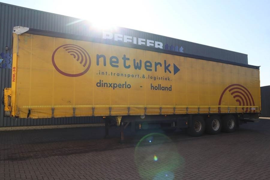 Schmitz CARG SCB3ST CoC Documents, TuV Loading Certificate - Pressukapelliperävaunu: kuva Schmitz CARG SCB3ST CoC Documents, TuV Loading Certificate - Pressukapelliperävaunu Schmitz CARG SCB3ST CoC Documents, TuV Loading Certificate - Pressukapelliperävaunu: kuva Schmitz CARG SCB3ST CoC Documents, TuV Loading Certificate - Pressukapelliperävaunu