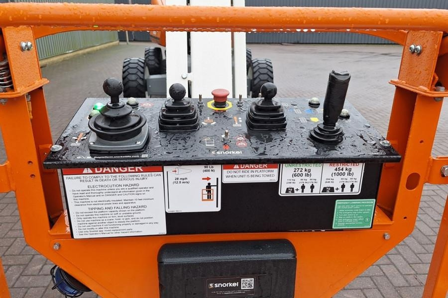 Snorkel 660SJ Valid Inspection, *Guarantee! CE, Diesel, 4x - Kuukulkija: kuva Snorkel 660SJ Valid Inspection, *Guarantee! CE, Diesel, 4x - Kuukulkija Snorkel 660SJ Valid Inspection, *Guarantee! CE, Diesel, 4x - Kuukulkija: kuva Snorkel 660SJ Valid Inspection, *Guarantee! CE, Diesel, 4x - Kuukulkija