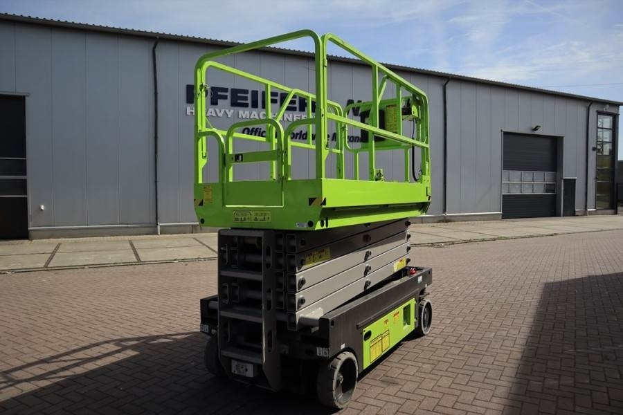 Zoomlion ZS1012DC Valid Iinspection, *Guarantee! 11.8m Work - Saksilava: kuva Zoomlion ZS1012DC Valid Iinspection, *Guarantee! 11.8m Work - Saksilava Zoomlion ZS1012DC Valid Iinspection, *Guarantee! 11.8m Work - Saksilava: kuva Zoomlion ZS1012DC Valid Iinspection, *Guarantee! 11.8m Work - Saksilava