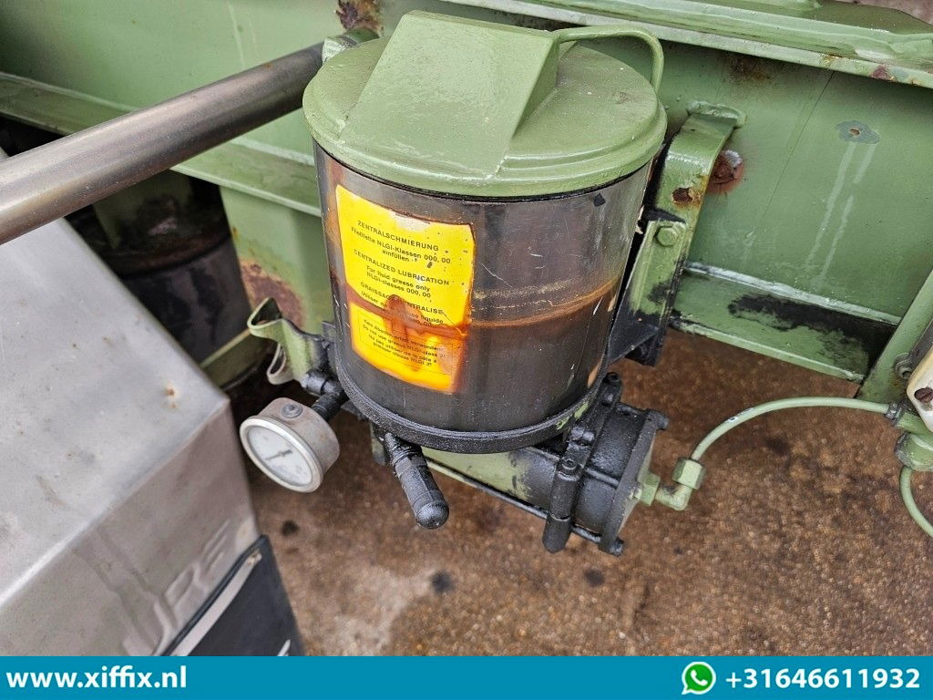 Säiliöpuoliperävaunu Burg 3-ass. Geisoleerde RVS tank oplegger / Food / 1 Compartiment: kuva Säiliöpuoliperävaunu Burg 3-ass. Geisoleerde RVS tank oplegger / Food / 1 Compartiment