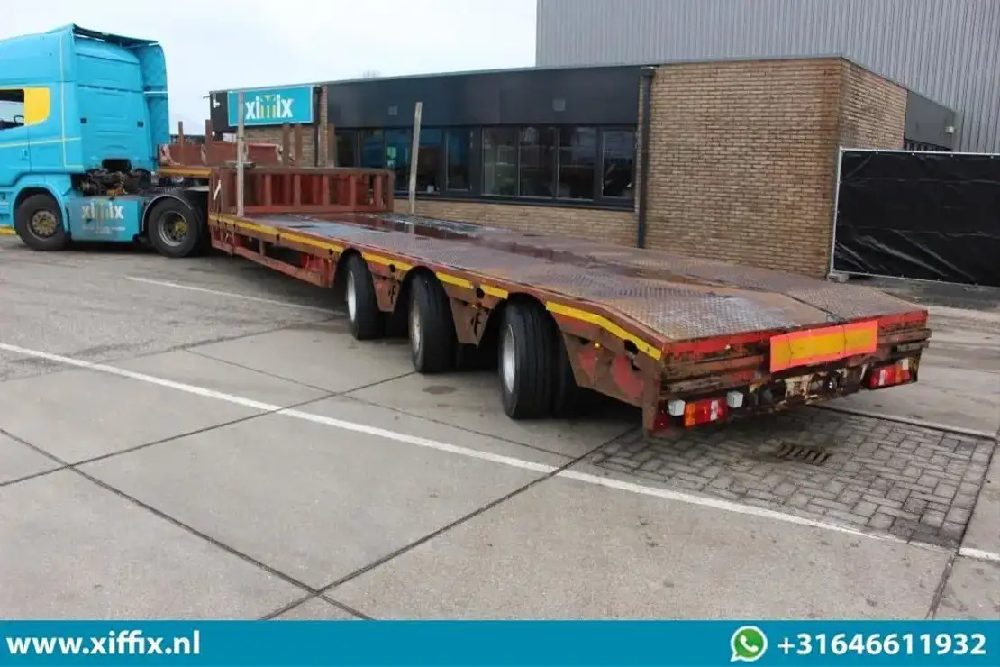 Faymonville 3-ass. dubbel 2x uitschuifbare Semi-Dieplader / 3x gestuurd / 13607 - Apuvaunu puoliperävaunu: kuva Faymonville 3-ass. dubbel 2x uitschuifbare Semi-Dieplader / 3x gestuurd / 13607 - Apuvaunu puoliperävaunu Faymonville 3-ass. dubbel 2x uitschuifbare Semi-Dieplader / 3x gestuurd / 13607 - Apuvaunu puoliperävaunu: kuva Faymonville 3-ass. dubbel 2x uitschuifbare Semi-Dieplader / 3x gestuurd / 13607 - Apuvaunu puoliperävaunu