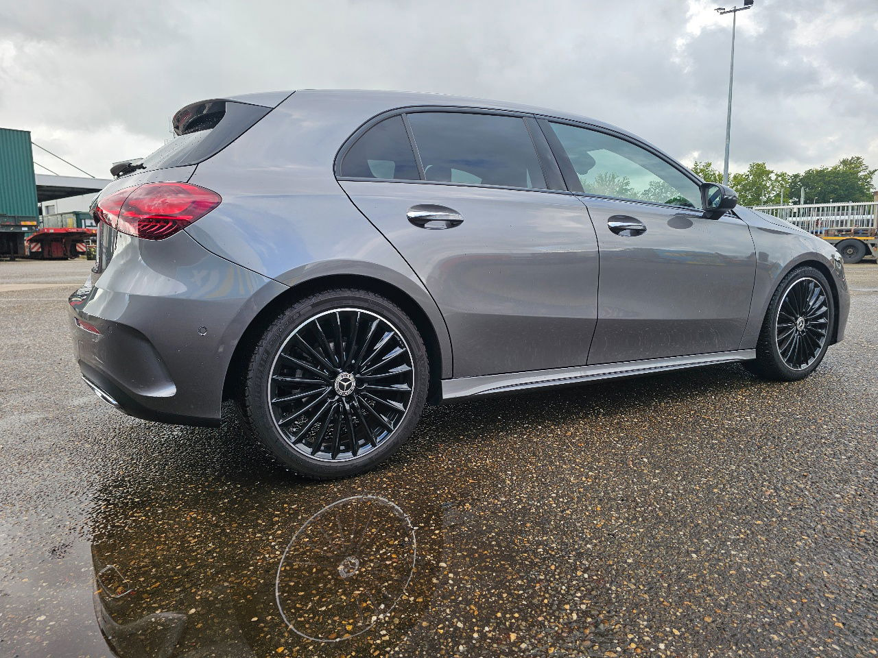 Mercedes-Benz A-klasse A 180 AMG Line 136pk 2023 - Viistoperä: kuva Mercedes-Benz A-klasse A 180 AMG Line 136pk 2023 - Viistoperä Mercedes-Benz A-klasse A 180 AMG Line 136pk 2023 - Viistoperä: kuva Mercedes-Benz A-klasse A 180 AMG Line 136pk 2023 - Viistoperä