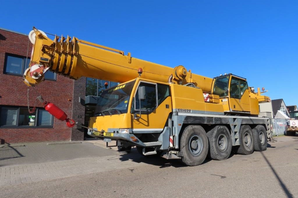 Liebherr LTM 1060-2 - Kaikki maastonosturi: kuva Liebherr LTM 1060-2 - Kaikki maastonosturi Liebherr LTM 1060-2 - Kaikki maastonosturi: kuva Liebherr LTM 1060-2 - Kaikki maastonosturi
