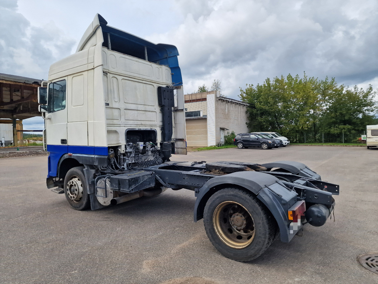 DAF 95.430 XF Euro2 manual - Vetopöytäauto: kuva DAF 95.430 XF Euro2 manual - Vetopöytäauto DAF 95.430 XF Euro2 manual - Vetopöytäauto: kuva DAF 95.430 XF Euro2 manual - Vetopöytäauto