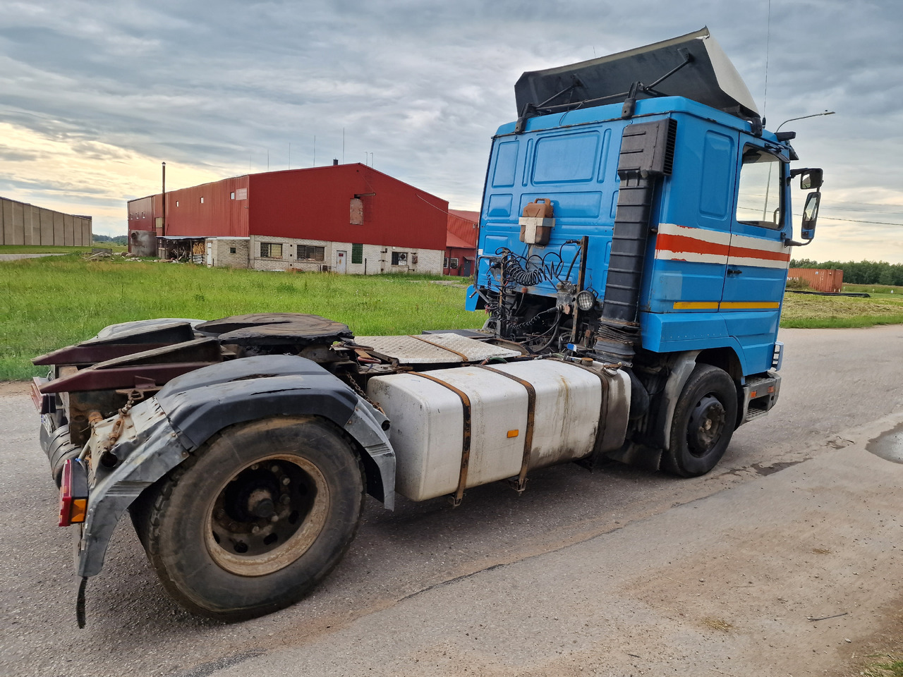 Scania 113 360hp manual - Vetopöytäauto: kuva Scania 113 360hp manual - Vetopöytäauto Scania 113 360hp manual - Vetopöytäauto: kuva Scania 113 360hp manual - Vetopöytäauto