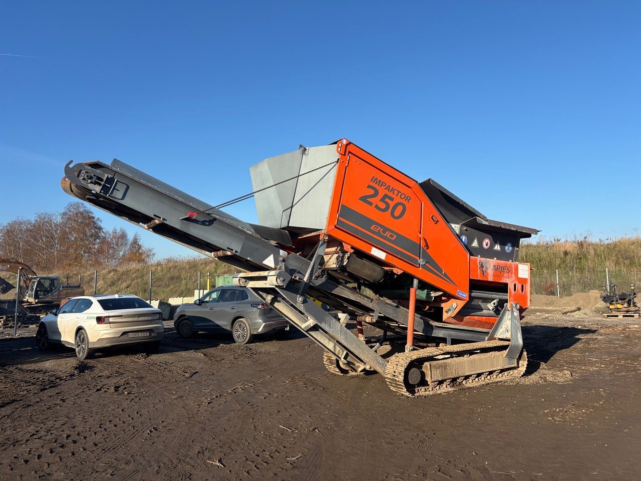 Arjes Impaktor 250 Evo - Murskain: kuva Arjes Impaktor 250 Evo - Murskain Arjes Impaktor 250 Evo - Murskain: kuva Arjes Impaktor 250 Evo - Murskain