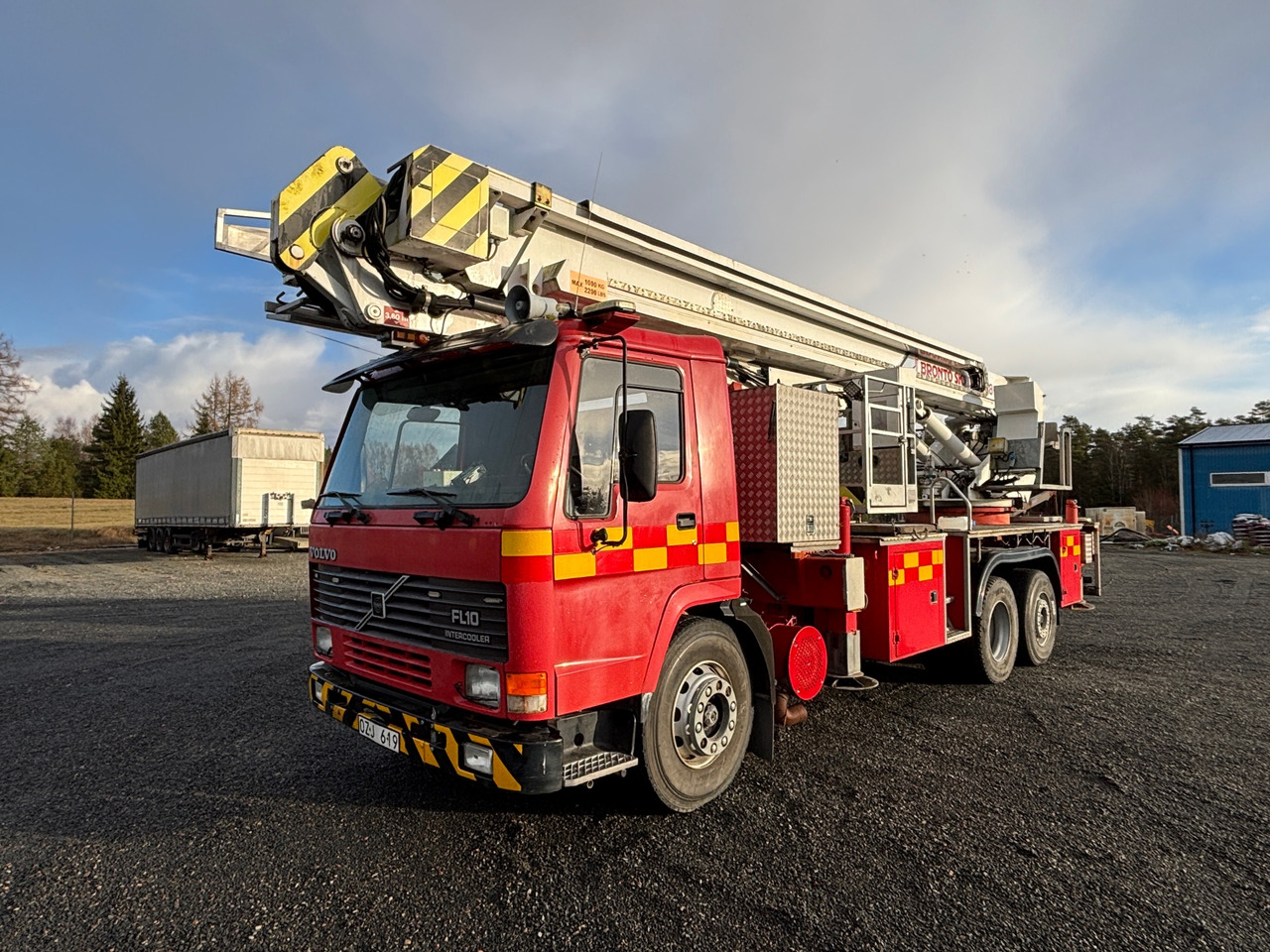 Volvo Fl 10 - Kuorma-auto: kuva Volvo Fl 10 - Kuorma-auto Volvo Fl 10 - Kuorma-auto: kuva Volvo Fl 10 - Kuorma-auto