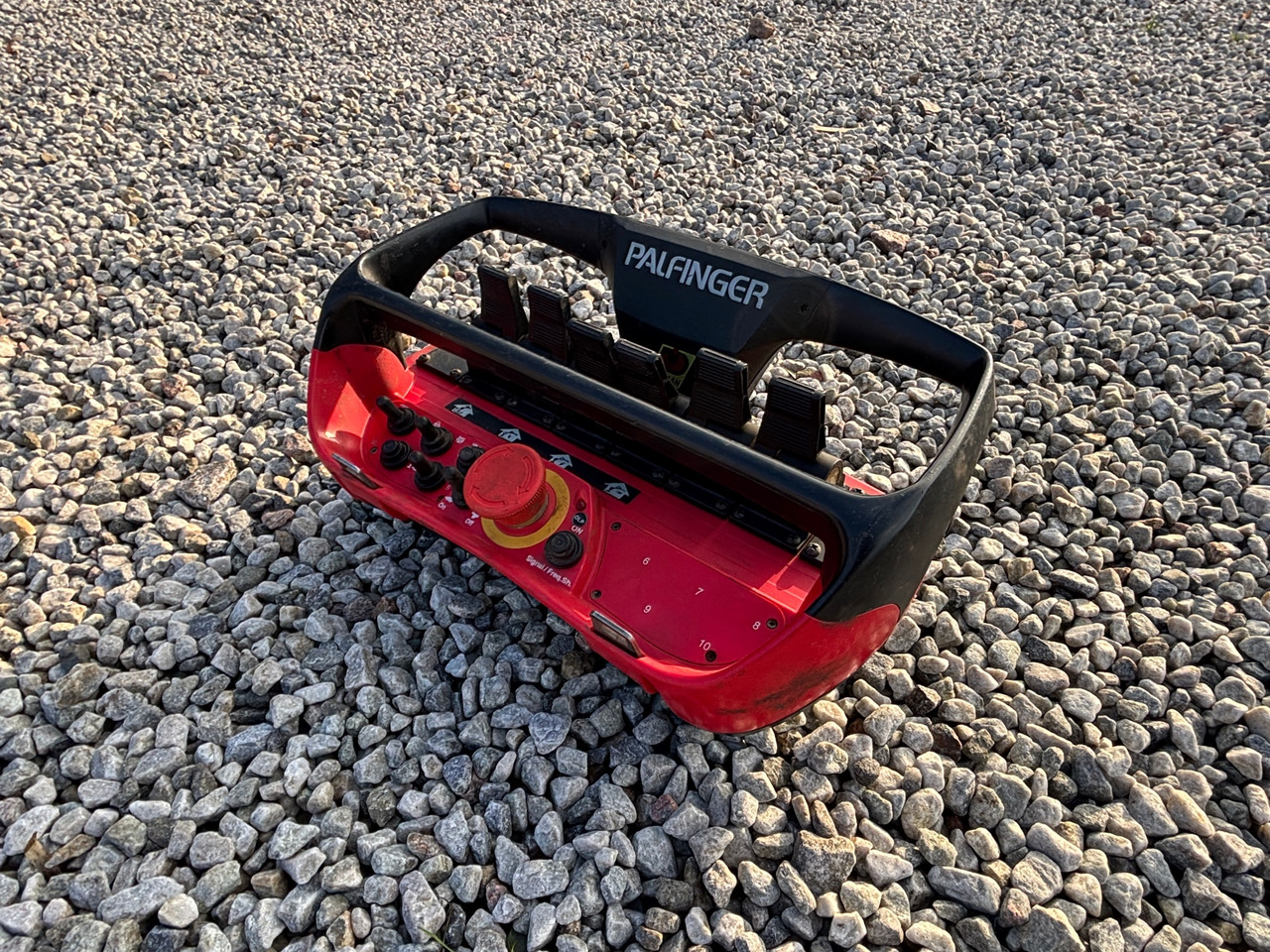 Palfinger 961 - Rakennustarvikkeet: kuva Palfinger 961 - Rakennustarvikkeet Palfinger 961 - Rakennustarvikkeet: kuva Palfinger 961 - Rakennustarvikkeet