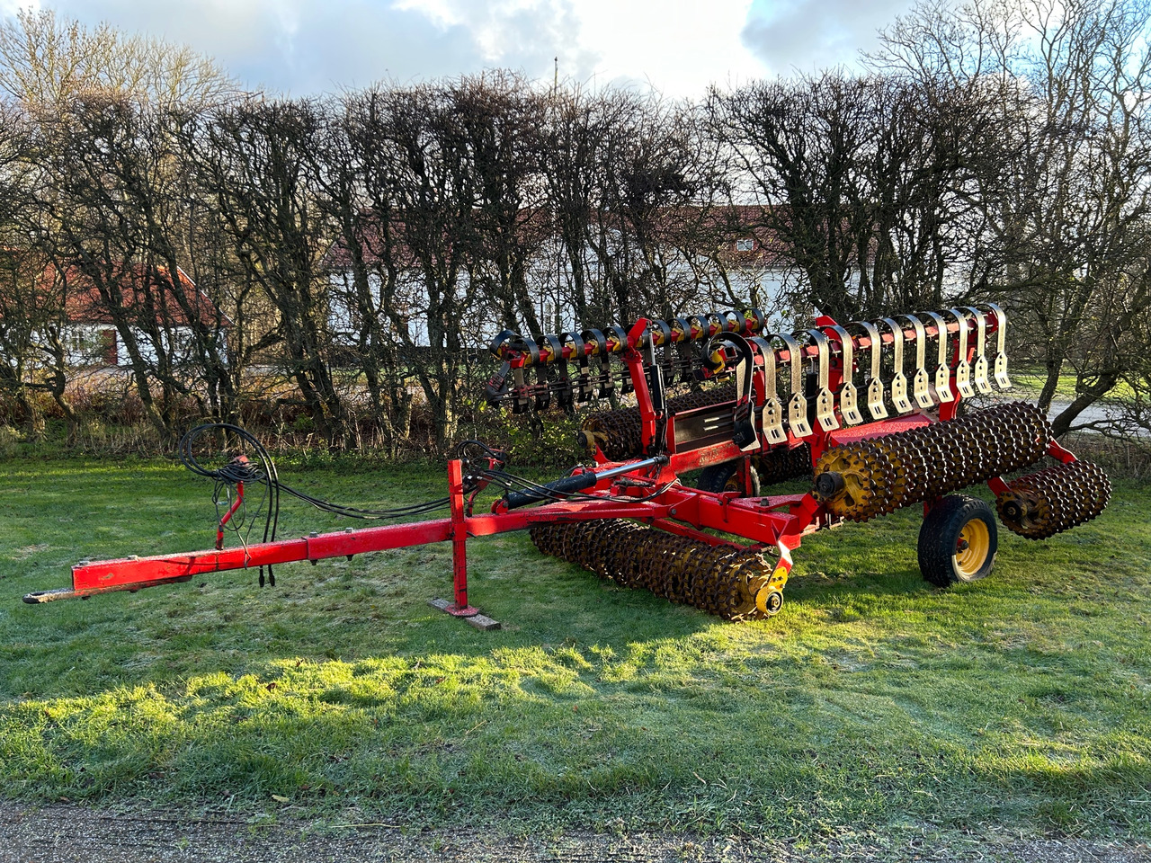 Väderstad Rollex 820 - Jyrä - maanviljely: kuva Väderstad Rollex 820 - Jyrä - maanviljely Väderstad Rollex 820 - Jyrä - maanviljely: kuva Väderstad Rollex 820 - Jyrä - maanviljely